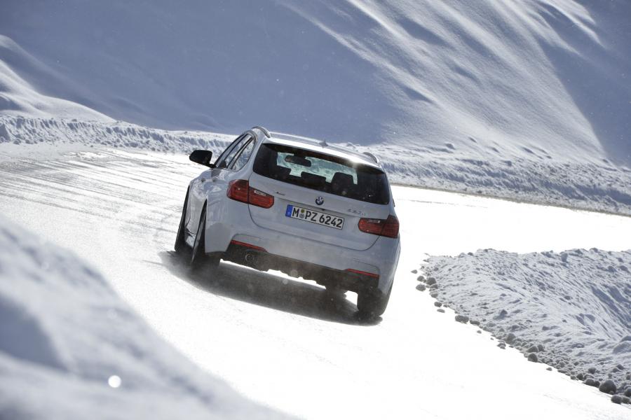  BMW 320d xDrive Touring M Sport Package (F31) 2013 года  (WW) (фото 11 из 16)